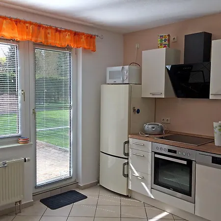 بيت للعطل Ferienhaus Mit 3 Schlafzimmern كروزلين
