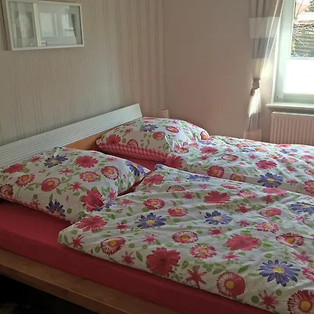 بيت للعطل Ferienhaus Mit 3 Schlafzimmern كروزلين